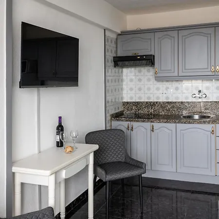 Juanvi's Corner Apartment *